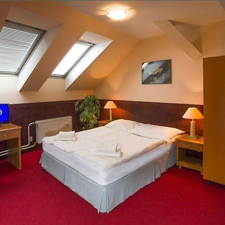 A Plus Hotel & Hostel 프라하 외부 사진