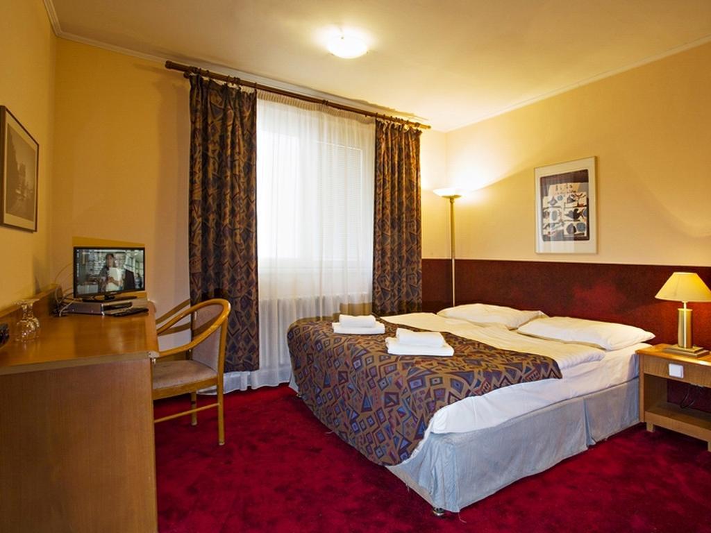 A Plus Hotel & Hostel 프라하 외부 사진